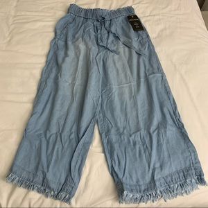 Zac & Rachel Fringe Hem Cropped Wide Leg Pants